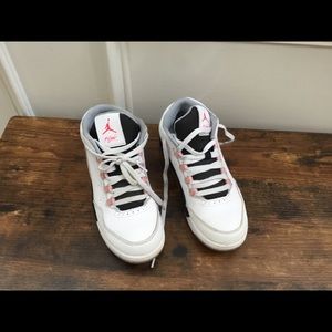 Jordan Flight shoes size 2Y